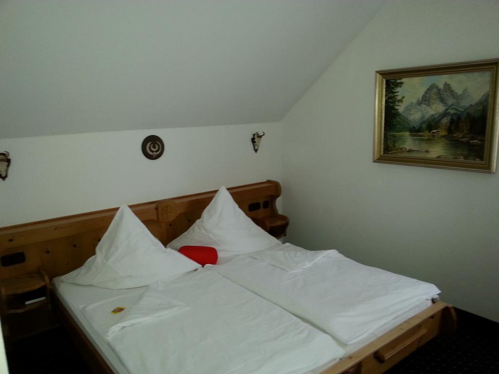 Brucker Gaestehaus Fuerstenfeldbruck Quarto foto