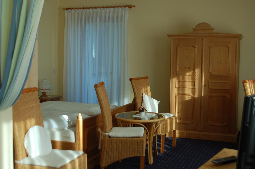 Brucker Gaestehaus Fuerstenfeldbruck Quarto foto